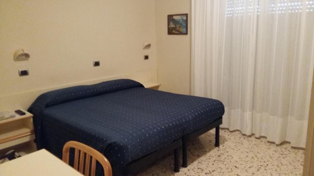 Hotel Royal Misano Adriatico Cameră foto